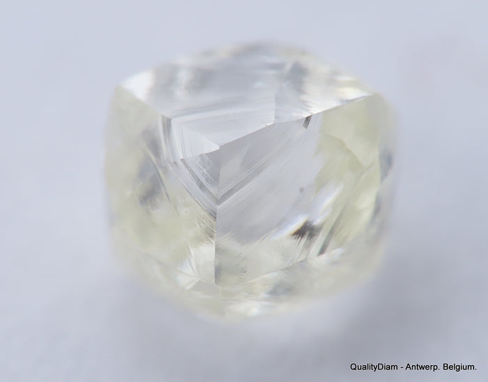 G VS1 diamond ideal for uncut diamond jewelry. Out from a diamond mine 0.44 carat