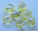 1.38 Carat beautiful diamonds intense fancy yellow rare natural diamonds mackles