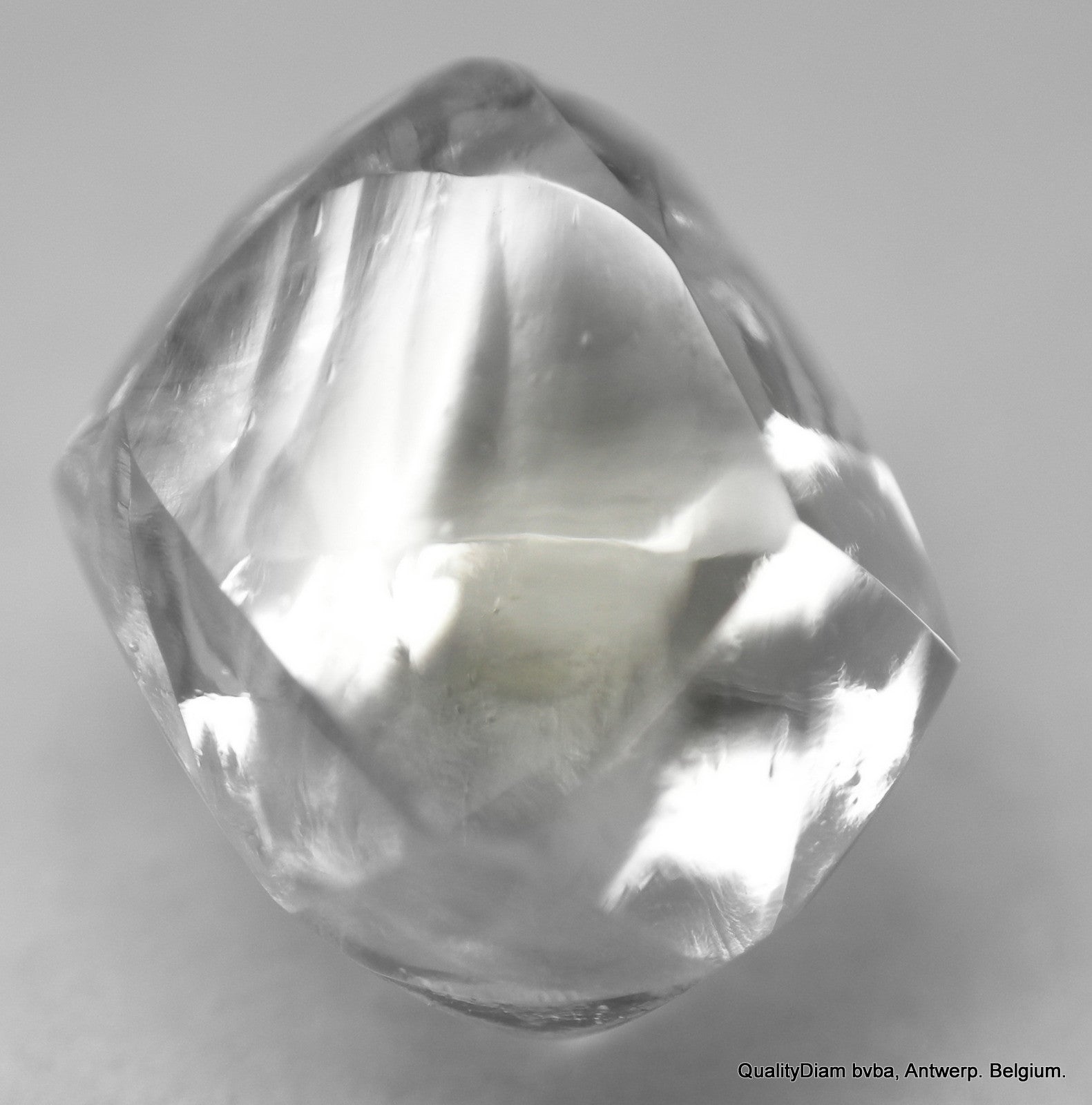 F VVS2 0.86 CARAT High Value High Quality Rare White Uncut Mackle Diamond