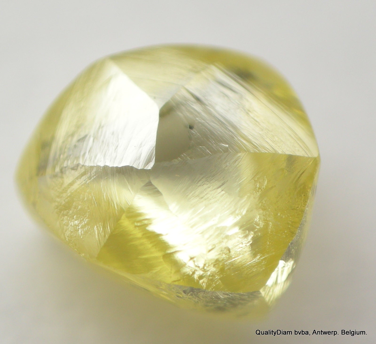 0.56 CARAT Fancy Vivid Rare Yellow Diamond in Mackle shape