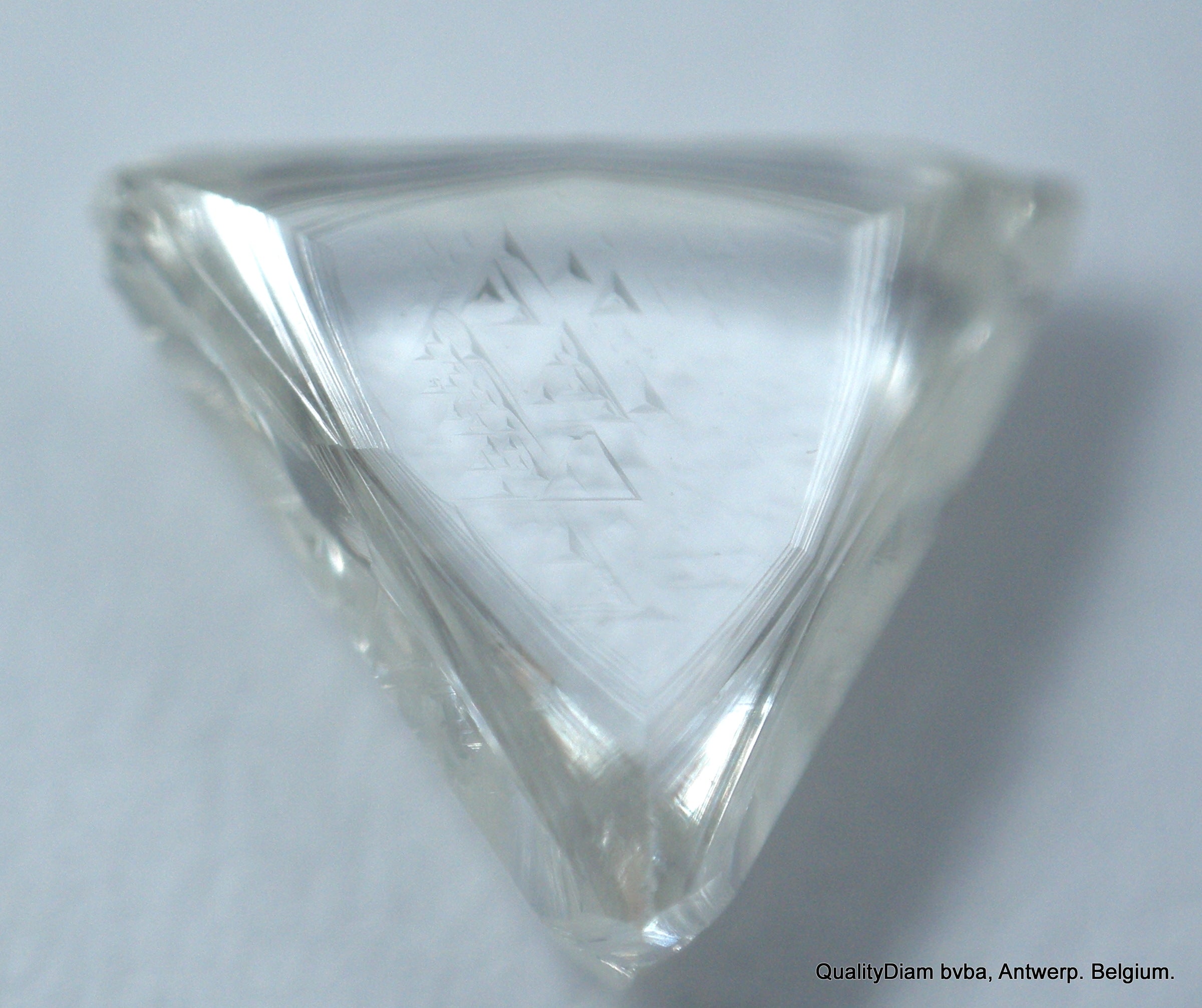 G Vs1 Triangle Shape Natural raw Diamond Recenlty Mined Out Uncut Gem
