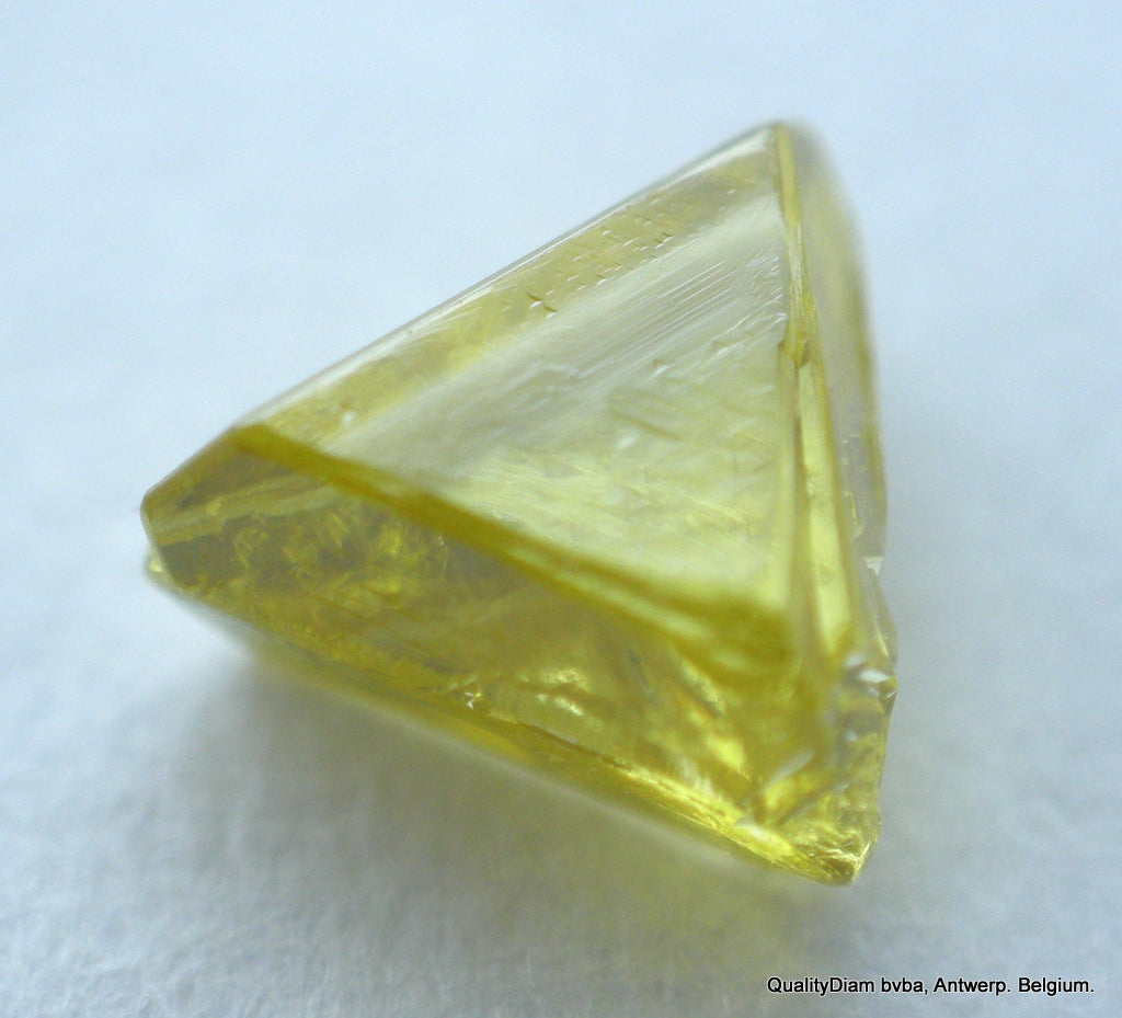 0.24 Carat Vivid Fancy Yellow Beautiful Triangle Shape Natural Diamond
