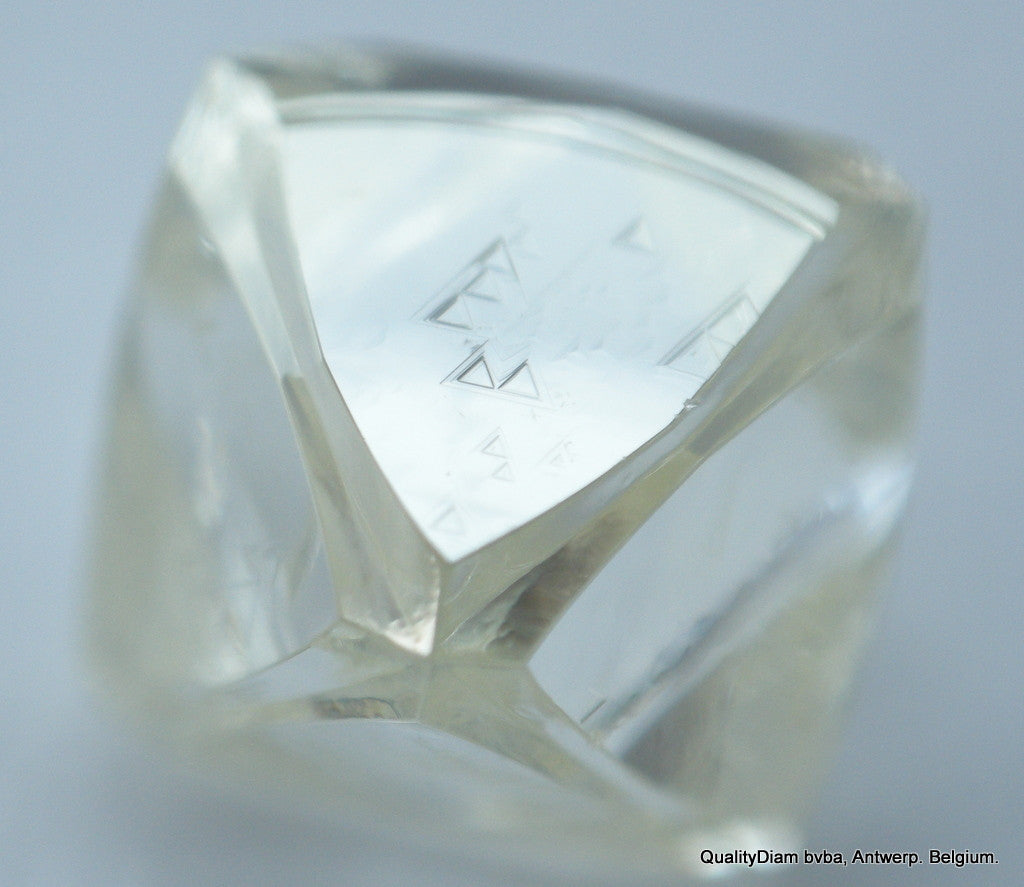 For rough diamond jewelry, 1.21 carat octahedron shape natural diamond.