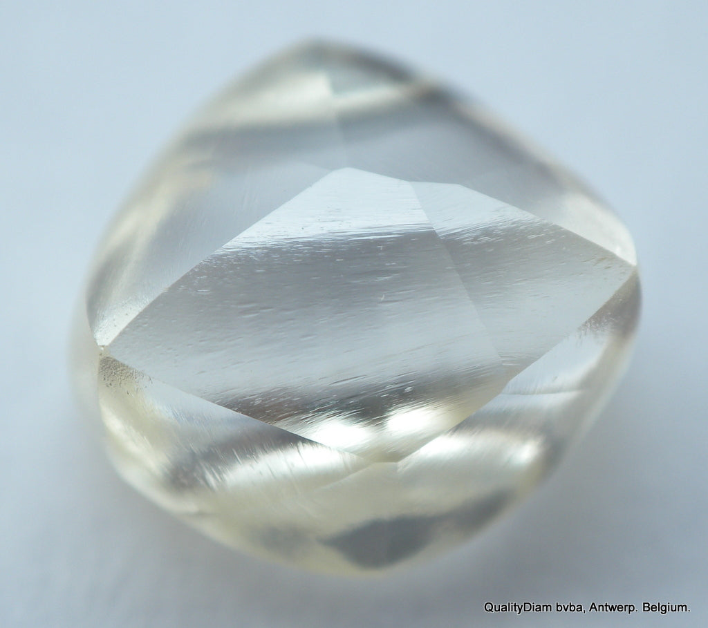 Rough Diamonds Jewelry: The Beauty of Unrefined Elegance