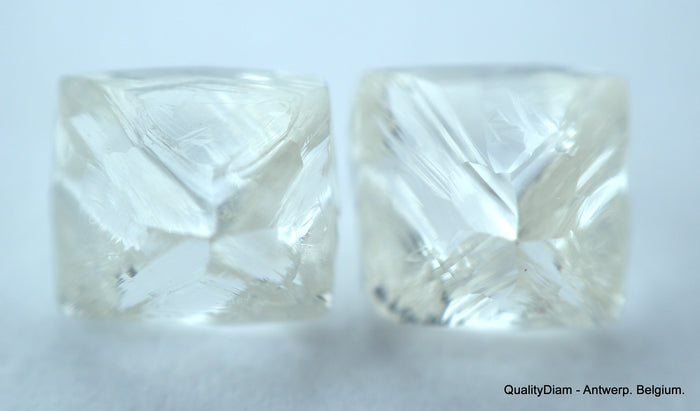 2.23 carats G VVS1 pair of natural uncut diamonds rough out from diamond mine