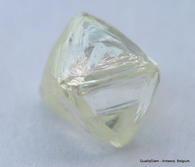 0.64 Cts. VVS1 Real & beautiful diamond out diamond mine. Natural, uncut gemstone