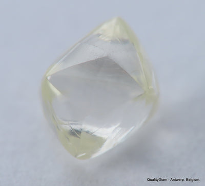 H VS2 Real & beautiful diamond out diamond mine. natural, uncut gemstone