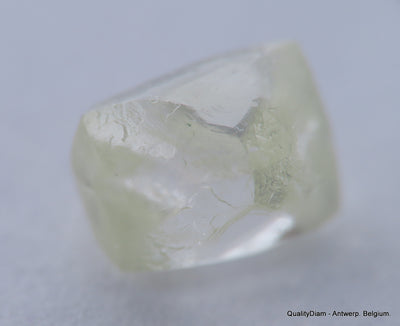 H VVS1 natural diamond ideal for uncut diamond jewelry. Out from a diamond mine