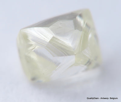 Buy now & enjoy lifetime as a diamond is forever. 0.37 carat I VVS1 gem diamond