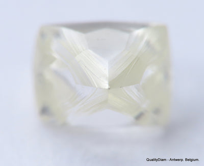 Buy now & enjoy lifetime as a diamond is forever. 0.37 carat I VVS1 gem diamond