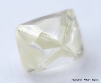 Buy now & enjoy lifetime as a diamond is forever. 0.37 carat I VVS1 gem diamond