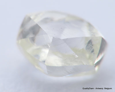 H VS1 0.39 Carat Diamond Out From Diamond Mine Precious Gemstone Natural Diamond
