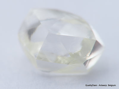 F VVS2 diamond ideal for uncut diamond jewelry. Out from a diamond mine 0.62 carat