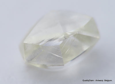 F VVS2 diamond ideal for uncut diamond jewelry. Out from a diamond mine 0.62 carat