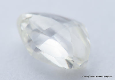 E VS2, 0.68 carat diamond out from a mine. ideal for rough diamond jewelry.