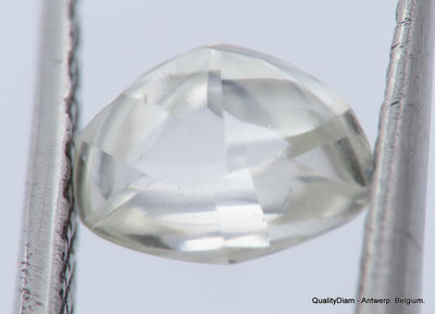 E VS2, 0.68 carat diamond out from a mine. ideal for rough diamond jewelry.