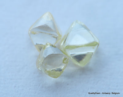 0.61 carat beautiful natural diamonds out from diamond mines