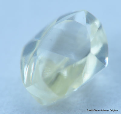 H VS2 natural diamond ideal for uncut diamond jewelry. Out from a diamond mine