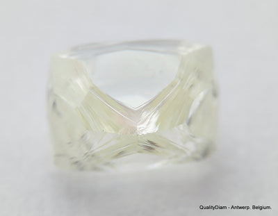 H VS1 0.38 Carat Diamond Out From Diamond Mine Precious Gemstone Natural Diamond