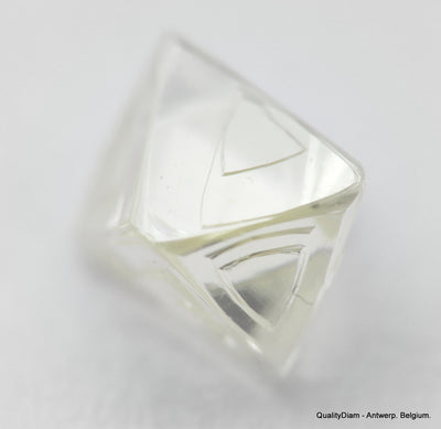 Buy now & enjoy lifetime as a diamond is forever. 0.38 carat I VVS1 gem diamond