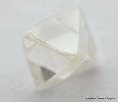 Buy now & enjoy lifetime as a diamond is forever. 0.40 carat I VVS1 gem diamond