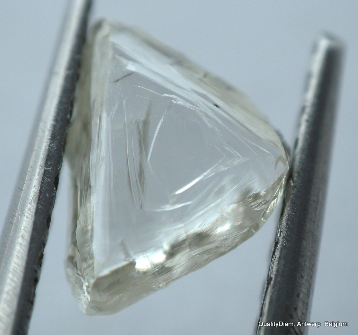 0.94 carat amazing, glassy and triangular rough diamond