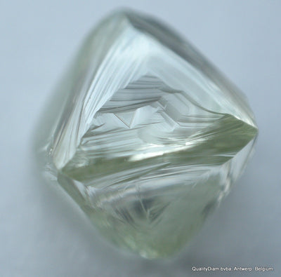 1.05 carat clean, flawless, fancy green diamond natural diamond