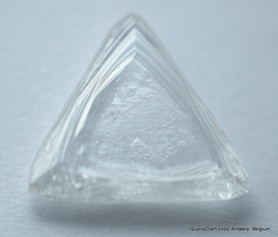 TRIANGLE SHAPE DIAMOND 