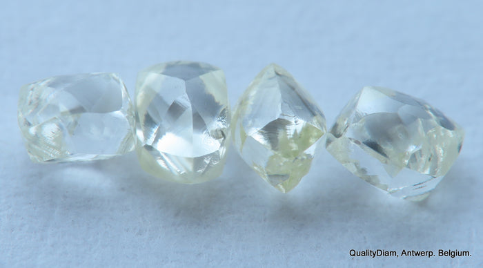 0.96 carats rough diamonds out diamond mines, natural diamonds