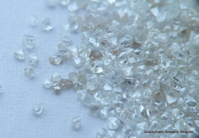 3.25 Carats natural diamonds out from diamond mines