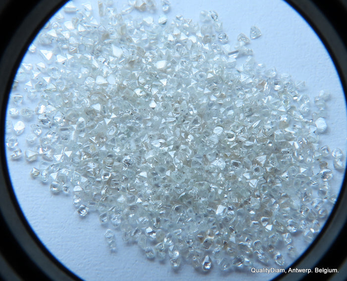 3.90 Carats natural diamonds out from diamond mines