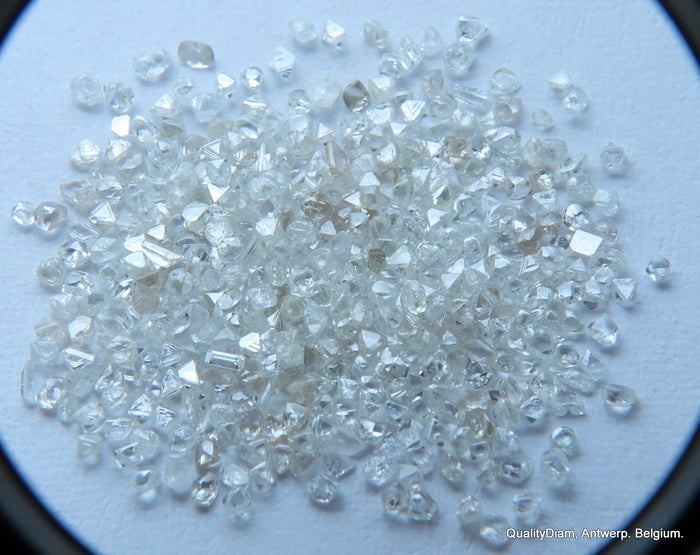 2.51 Carats natural diamonds out from diamond mines
