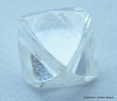 1.02 CARAT E VS1 GEMSTONE FULL WHITE DIAMOND OUT FROM A DIAMOND MINE