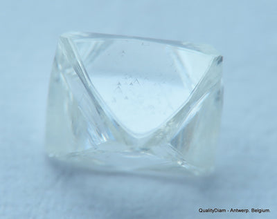 1.02 CARAT E VS1 GEMSTONE FULL WHITE DIAMOND OUT FROM A DIAMOND MINE