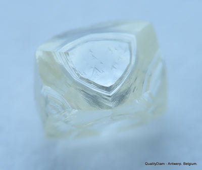 0.98 CARAT NATURAL DIAMOND  OUT FROM A DIAMOND MINE - REAL IS RARE