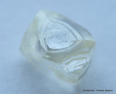 0.98 CARAT NATURAL DIAMOND  OUT FROM A DIAMOND MINE - REAL IS RARE