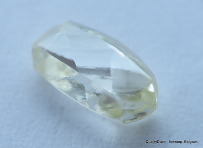 0.88 CARAT NATURAL DIAMOND  OUT FROM A DIAMOND MINE - REAL IS RARE