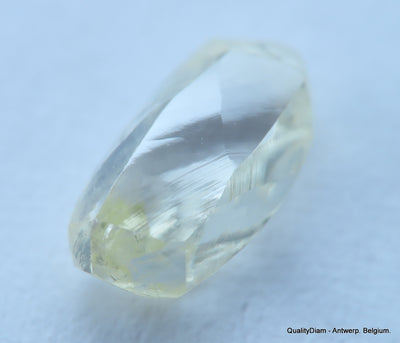 0.88 CARAT NATURAL DIAMOND  OUT FROM A DIAMOND MINE - REAL IS RARE